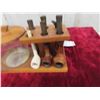 Image 7 : Pipe Stand with Tobacco Bowl & 6 Pipes 