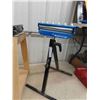Image 6 : 3 Roller Stands 