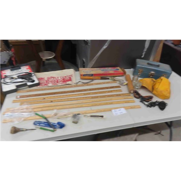 Yard Sticks with Advertising :  Dominion Lumber, Winnipeg,