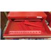 Image 4 : 3 Drawer Stackable Tool Chest 26'' x 18'' x 11 1/2'' 