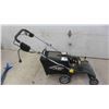 Image 1 : Yardworks Electric Lawn Vac 