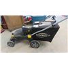 Image 6 : Yardworks Electric Lawn Vac 