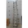Image 1 : Aluminum Extension Ladder 