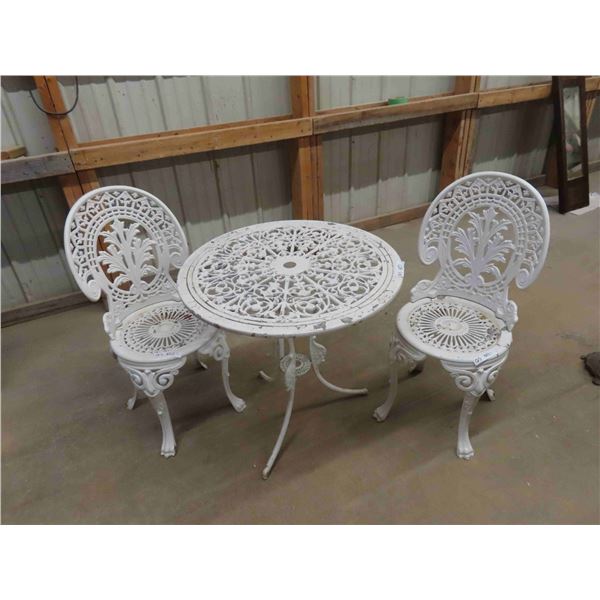 Metal Bistro Table 26'' x 27'' with 2 Chairs 