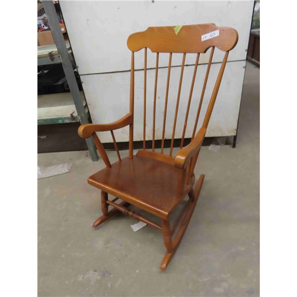 Wood Rocking Chair 
