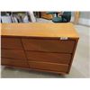 Image 5 : Dresser 30'' x 48'' x 18'' 