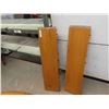 Image 10 : Maple Table 29'' x 40'' Across with (2) 10'' Leaves , 5 Chairs &