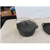 Image 2 : 2 Cast Frying Pans , Dutch Oven 