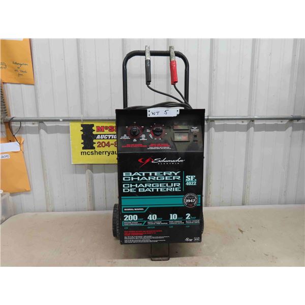 Schumacher Battery Charger 