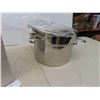 Image 2 : New Old Stock Steamer Juicer Pot 