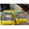 Image 1 : (2) 40lbs Bags of Scotts Turf Builder Weed and Feed 