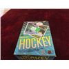 Image 1 : Unopened 1990-91 O Pee Chee Hockey Box