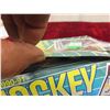 Image 4 : Unopened 1990-91 O Pee Chee Hockey Box