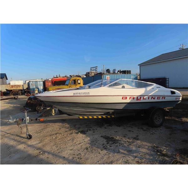 Bayliner Capri 30 18ft Fiberglass Boat Open Hull Inline SE Sport 300