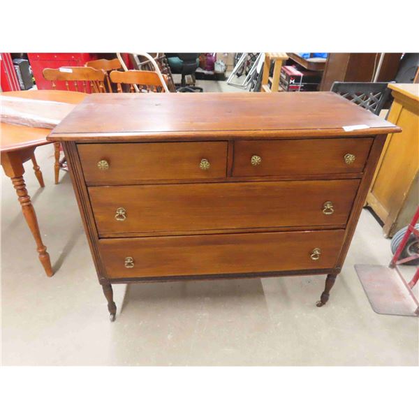 Dresser 36'' x 44'' x 20'' 