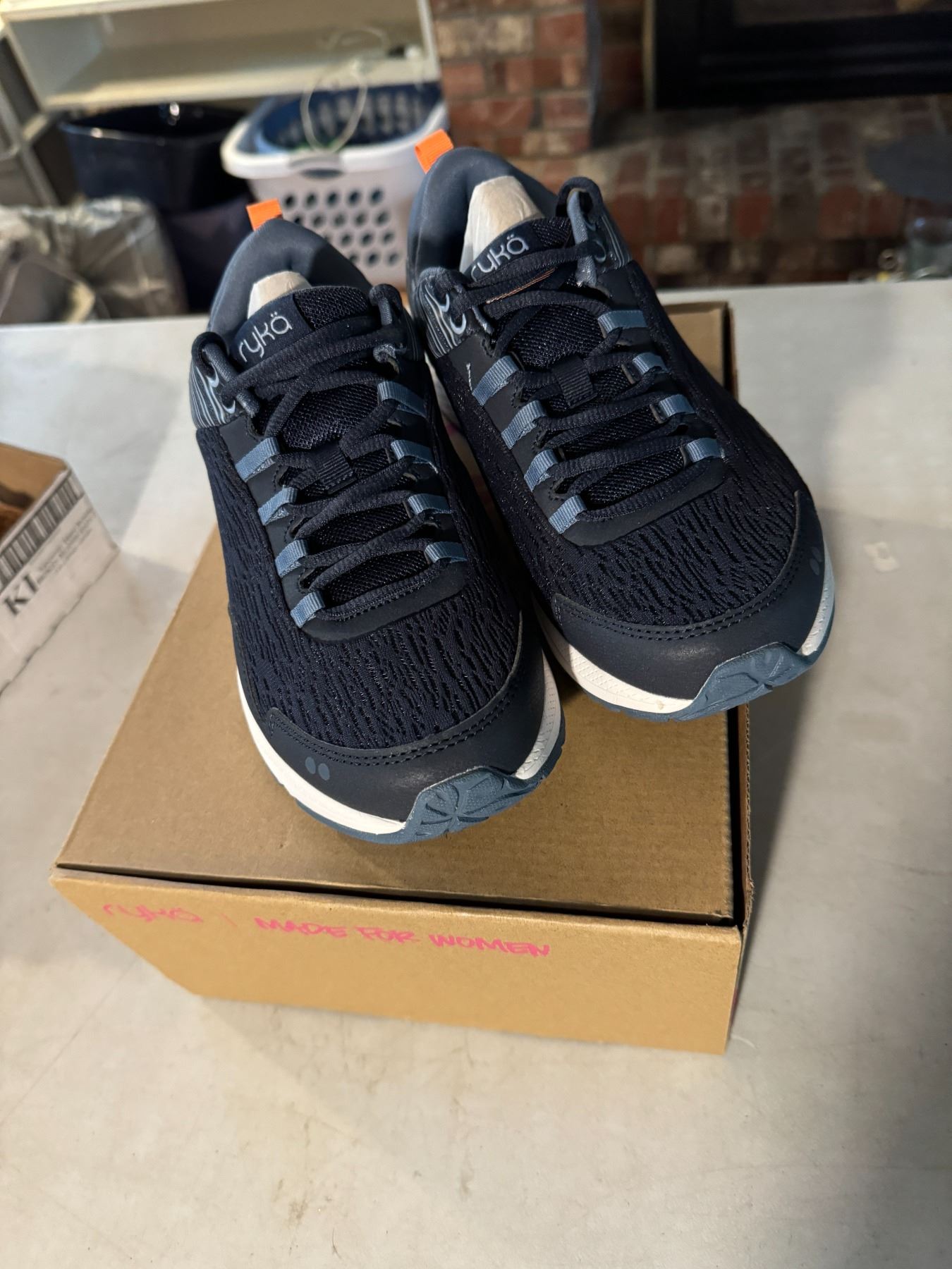 Ryka size 7, running shoes