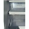 Image 11 : WHIRLPOOL SIDE BY SIDE REFRIGERATOR/FREEZER WITH IN-DOOR WATER AND ICE DISPENSER - WORKS!