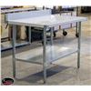 Image 1 : NEW 30" X 48" X 34" STAINLESS STEEL WORKTABLE W/