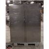 Image 1 : BARDEAU 2 DOOR WALK IN PROOFER