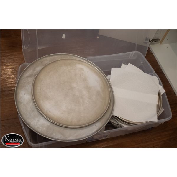 TOTE OF ASSORTED PIZZA TRAYS