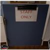 Image 4 : CUSTOM CABINET W/ PLASTIC SNEEZE GUARD & UNDER