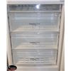 Image 4 : LG ELECTRONICS 24" BOTTOM FREEZER REFRIGERATOR