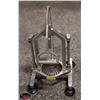 Image 1 : BLOOMING ONION PRESS