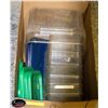 Image 1 : 8 CAMBRO SO FOOD CONTAINERS W/ 4 LIDS