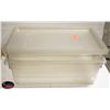Image 1 : 2 CAMBRO 18"X26"X9" - 9 GALLON STORAGE PANS