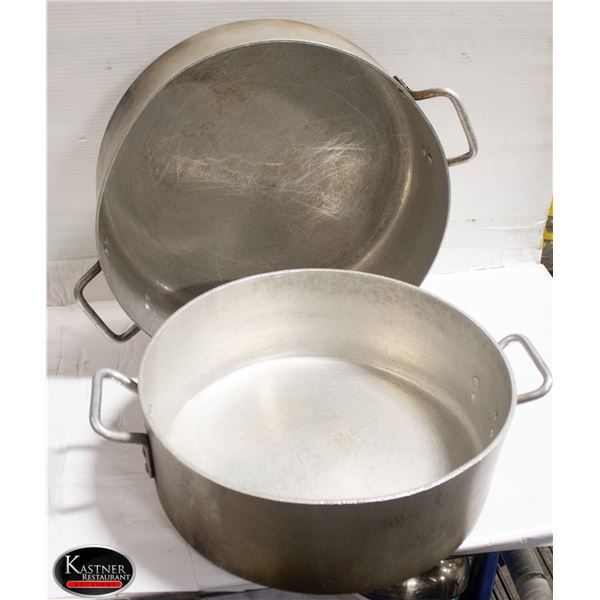 2 BRAISING PANS ALUMINUM 1-18" 1-16"