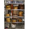 Image 1 : RACK OF ASSORTED SIZE PIZZA PANS