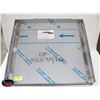 Image 1 : 30"X 18" STAINLESS STEEL WALMOUNT SHELF