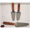 Image 1 : LOT OF 3 PIE LIFTERS