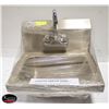 Image 1 : TARRISON HAND SINK W/ FAUCET 14"X10"X5"