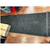 Image 1 : LOT OF ASSORTED SIZED FLOOR MATS