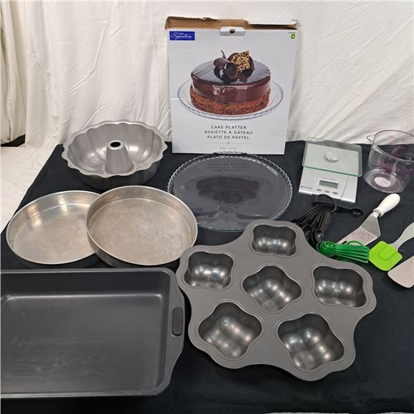 Assorted Bakeware