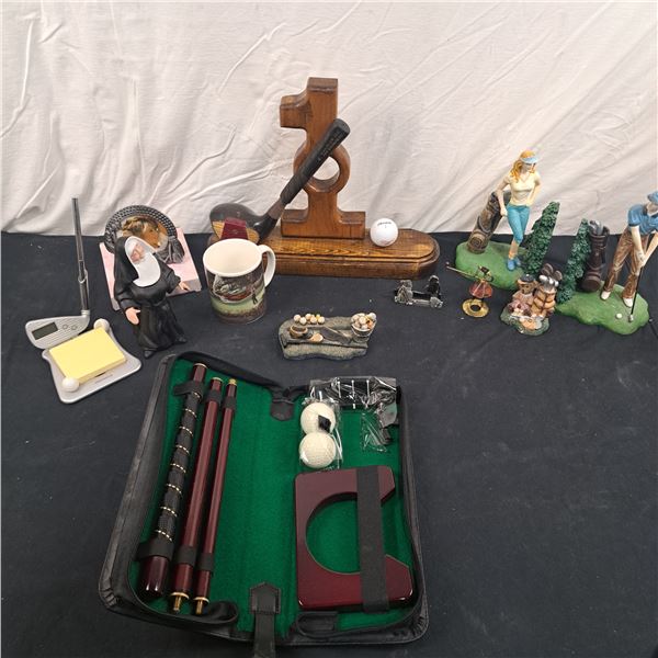 Assorted Golf Decor for the Office