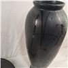 Image 2 : Decorative Platter & Vase