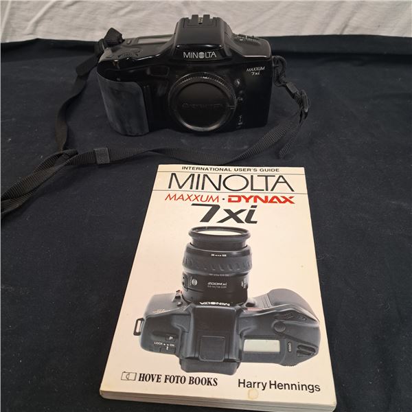 Minolta Maxxum 7xi Camera