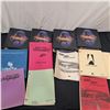 Image 1 : Star Trek Binders & Scripts