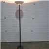 Image 1 : Floor Lamp