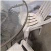 Image 2 : Glasstop Patio Table & 4 Resin Chairs