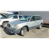 Image 1 : 2005 SUBARU FORESTER 2.5X, 4DR SEDAN,  SILVER VIN JF1SG63625H703895