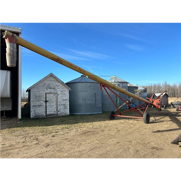 Westfield MK10x51 Mechanical swing grain auger, newer tires, S/N 87121, 540 PTO