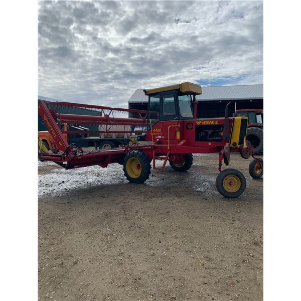 1981 Versatile 4400 Swather, CAHR, 22 ft pickup reel, S/N 190254, Roto Keer Shears sells c/w unit. P