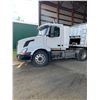 Image 1 : 2004 Volvo tandem tractor, ISX 530 engine, 18 speed, c/w 5th wheel, 11x24.5s,  air ride, S/N 4V4NC9T