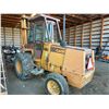 Image 1 : Case 586E diesel forklift, Rollguard cab, 8000lb lift, side shift, 19.5Lx24 tires, c/w counter weigh