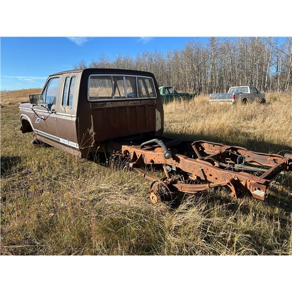1983 Ford  F250 Super Cab For Parts Only, Buyer is Responsible to Load