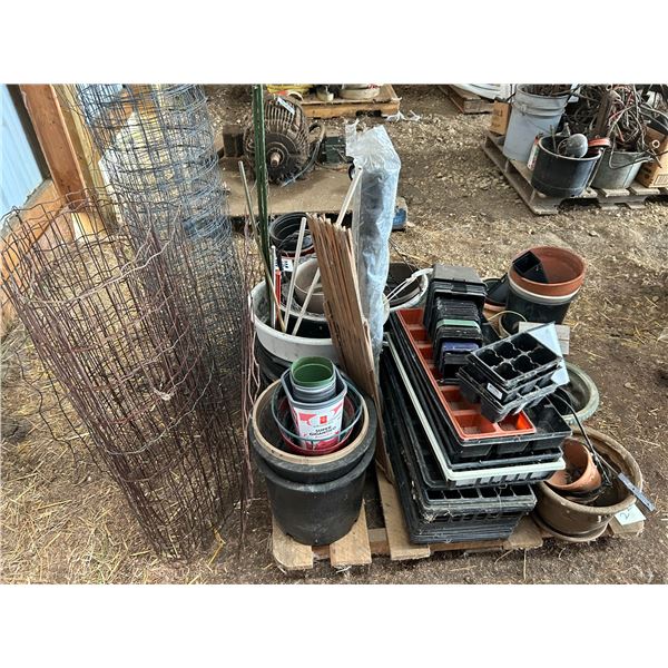 Misc Seed Trays, Flower Pots, & Gardening Supplies