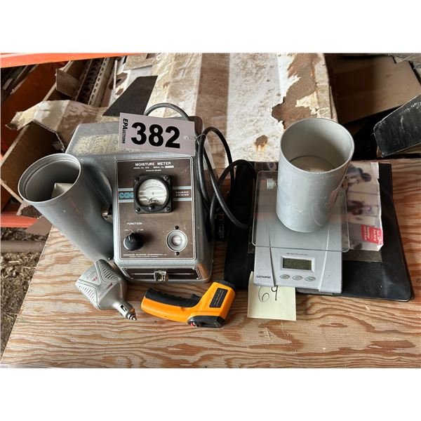 CAE Halross 3.5” Cells Grain Tester w/ Infrared Thermometer w/ Digital Scale w/ Charts & In
